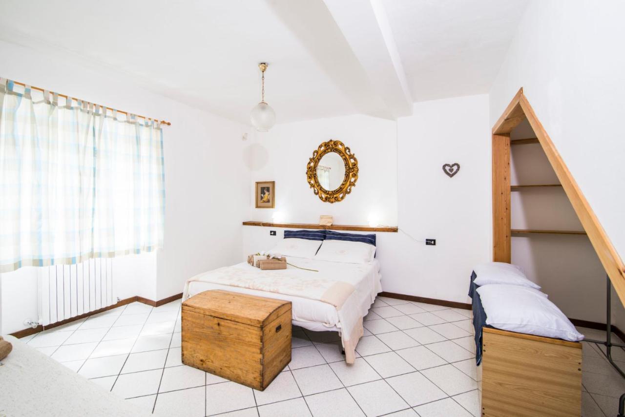 Casa Vacanze Linda Gera Lario Kültér fotó